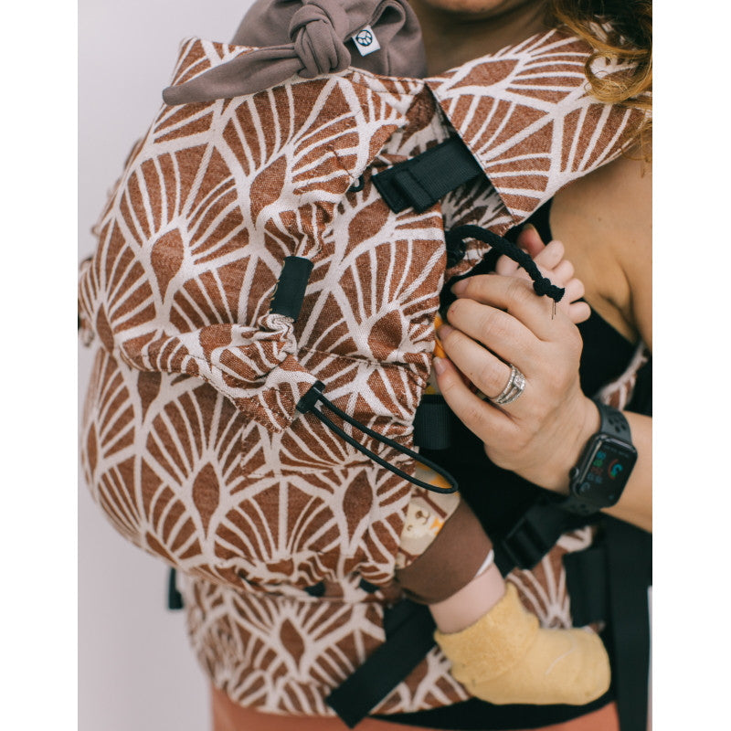 Neko Switch Mocha baby carrier